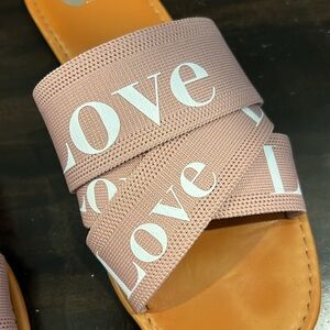 Women's Pink/Blush‎ Slide Sandals